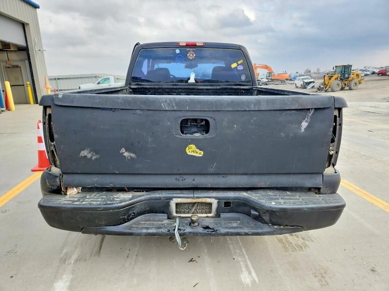 2005 Chevrolet Silverado C1500