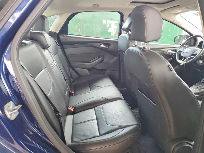 2016 Ford Focus se