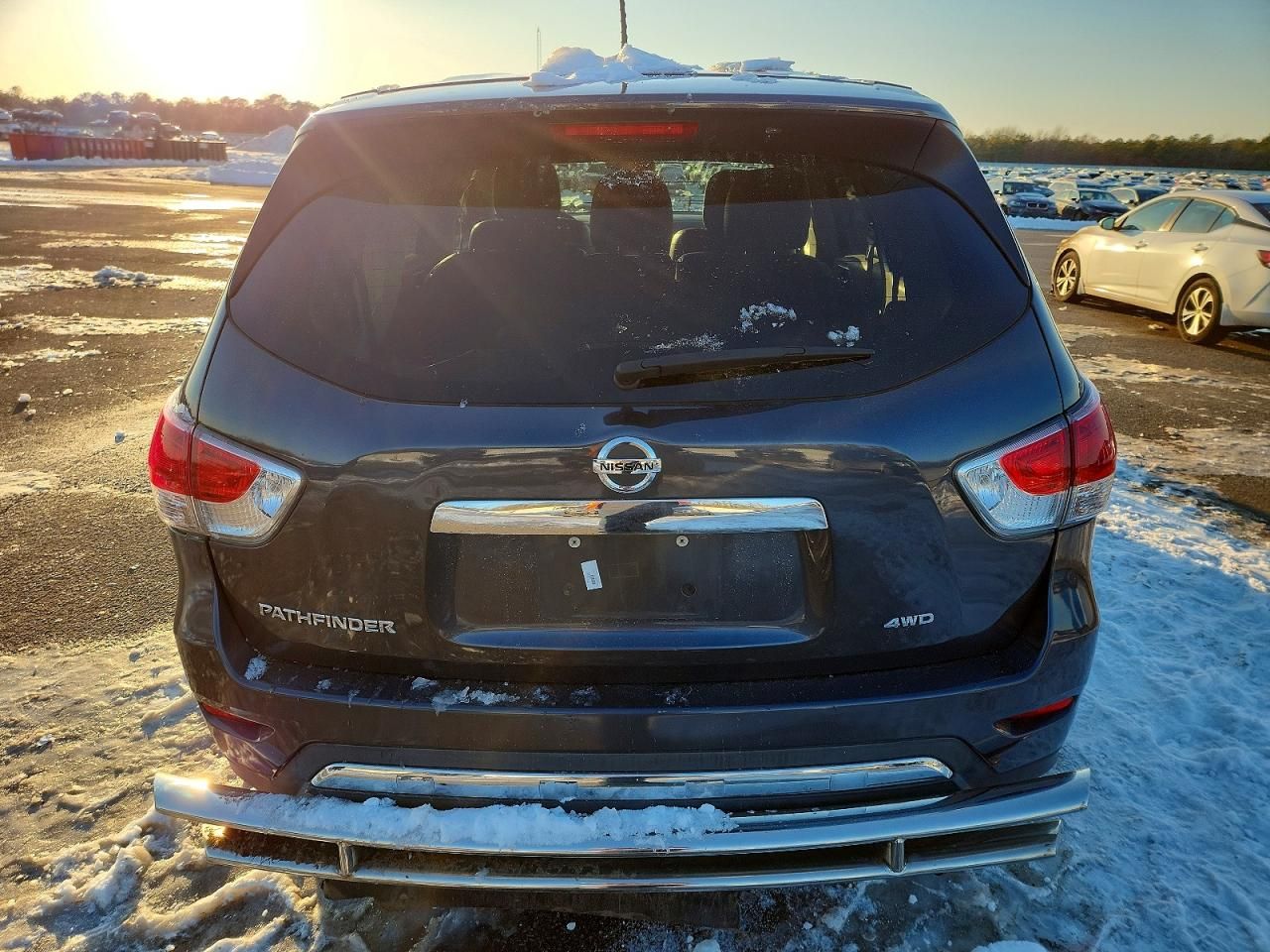 2013 Nissan Pathfinder s