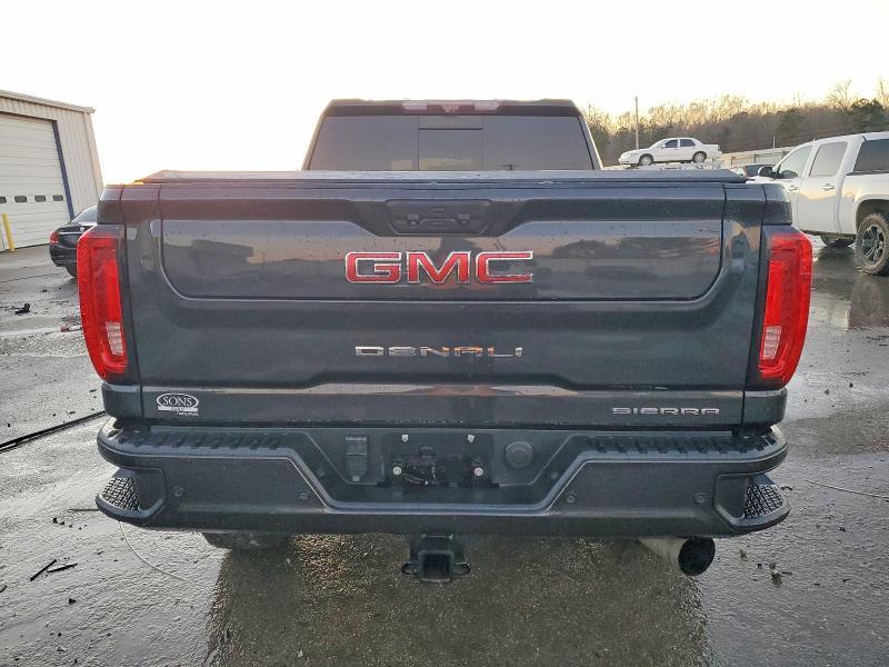 2020 GMC Sierra K2500 Denali