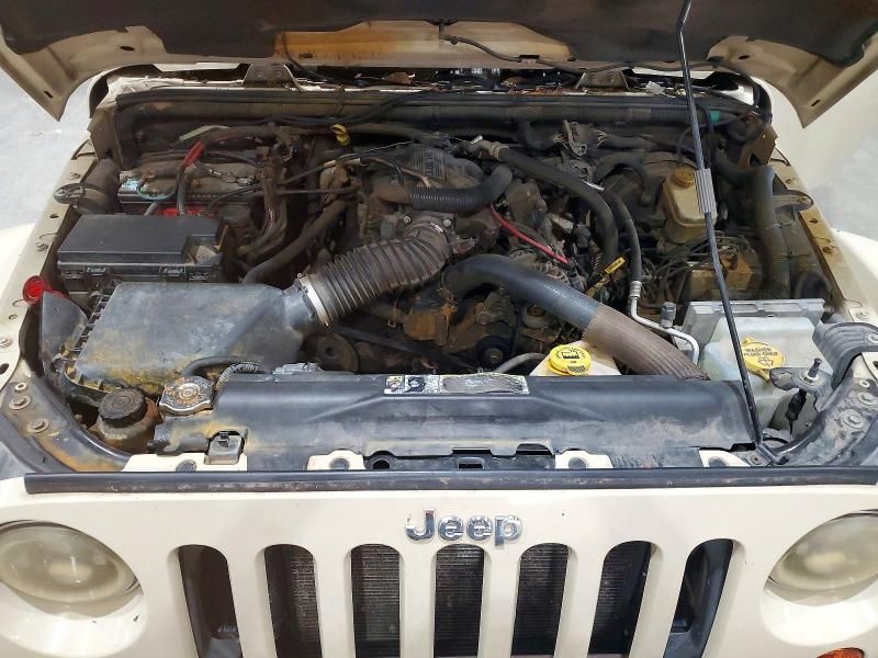 2011 Jeep Wrangler Unlimited Sahara