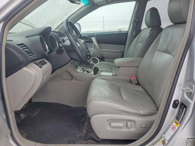 2011 Toyota Highlander se