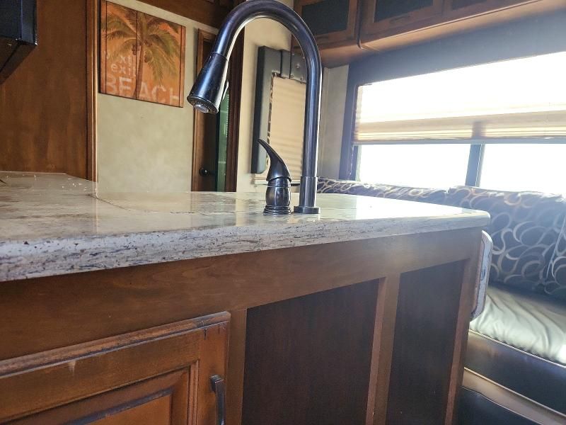 2013 Keystone 2013 Dutchman Raptor