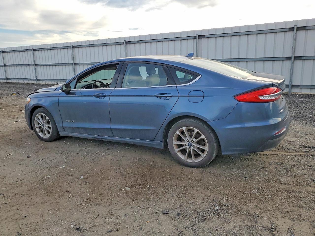 2019 Ford Fusion se