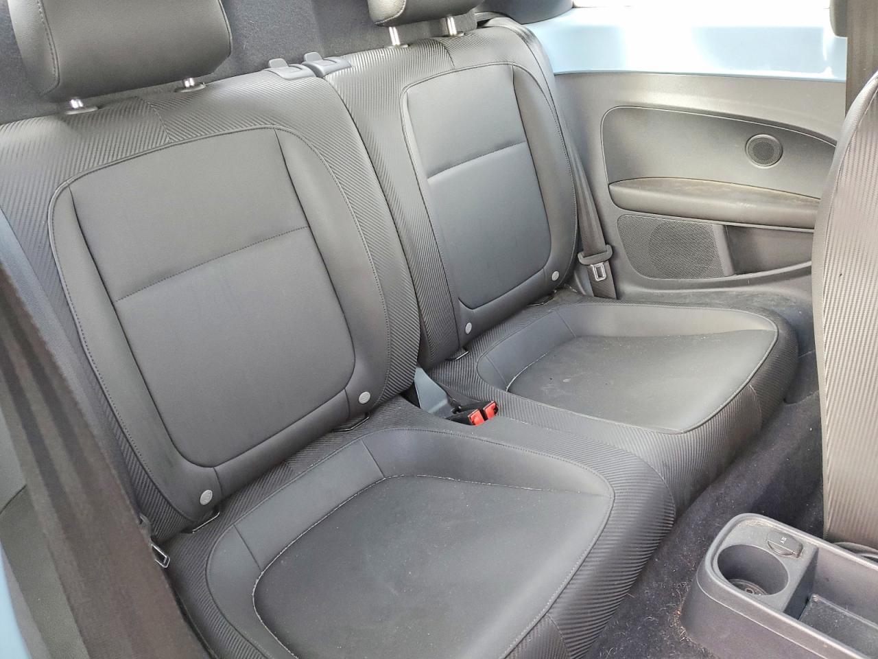 2012 Volkswagen Beetle