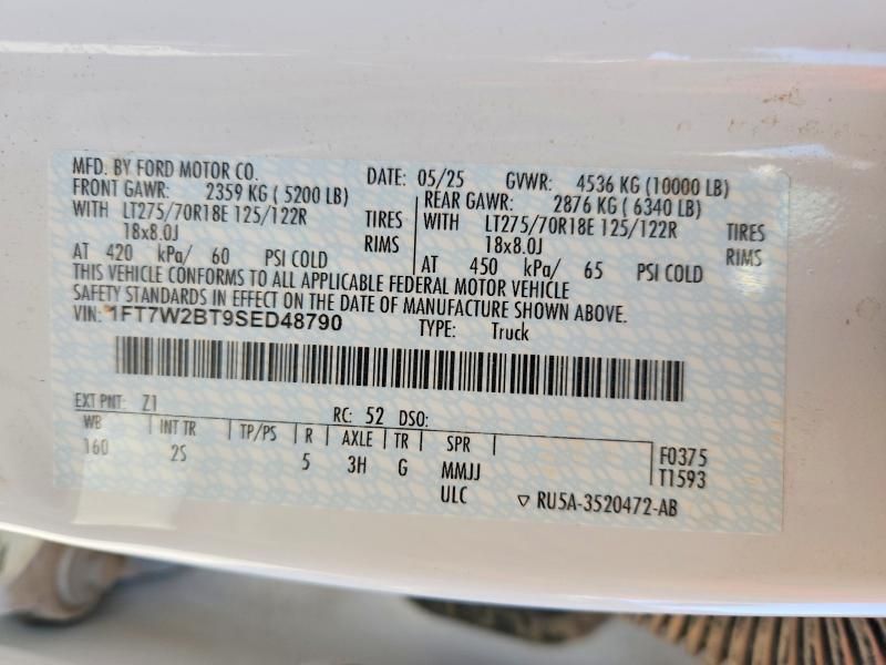 2025 Ford F250 Super Duty Flatbed Truck