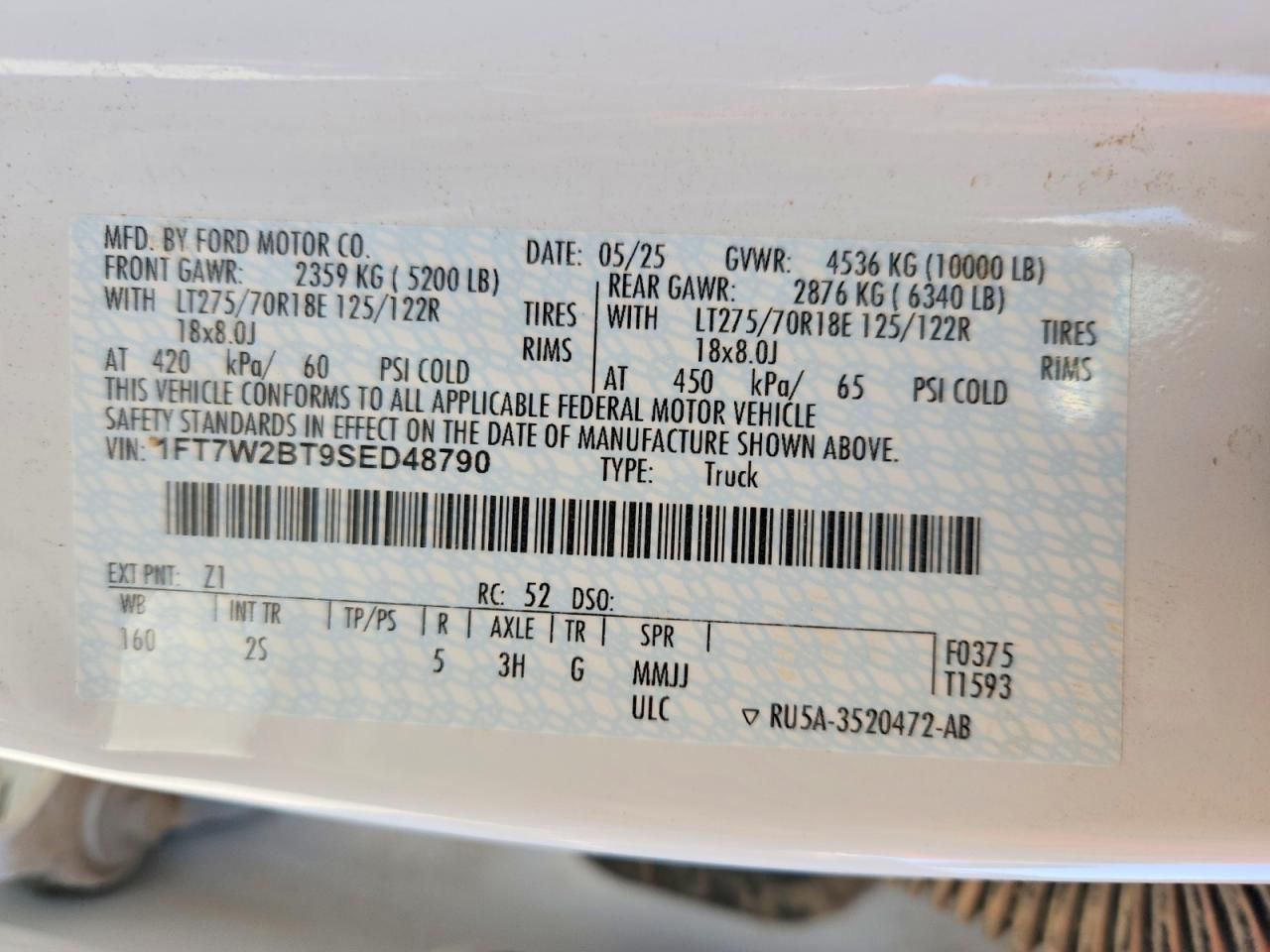 2025 Ford F250 Super Duty Flatbed Truck