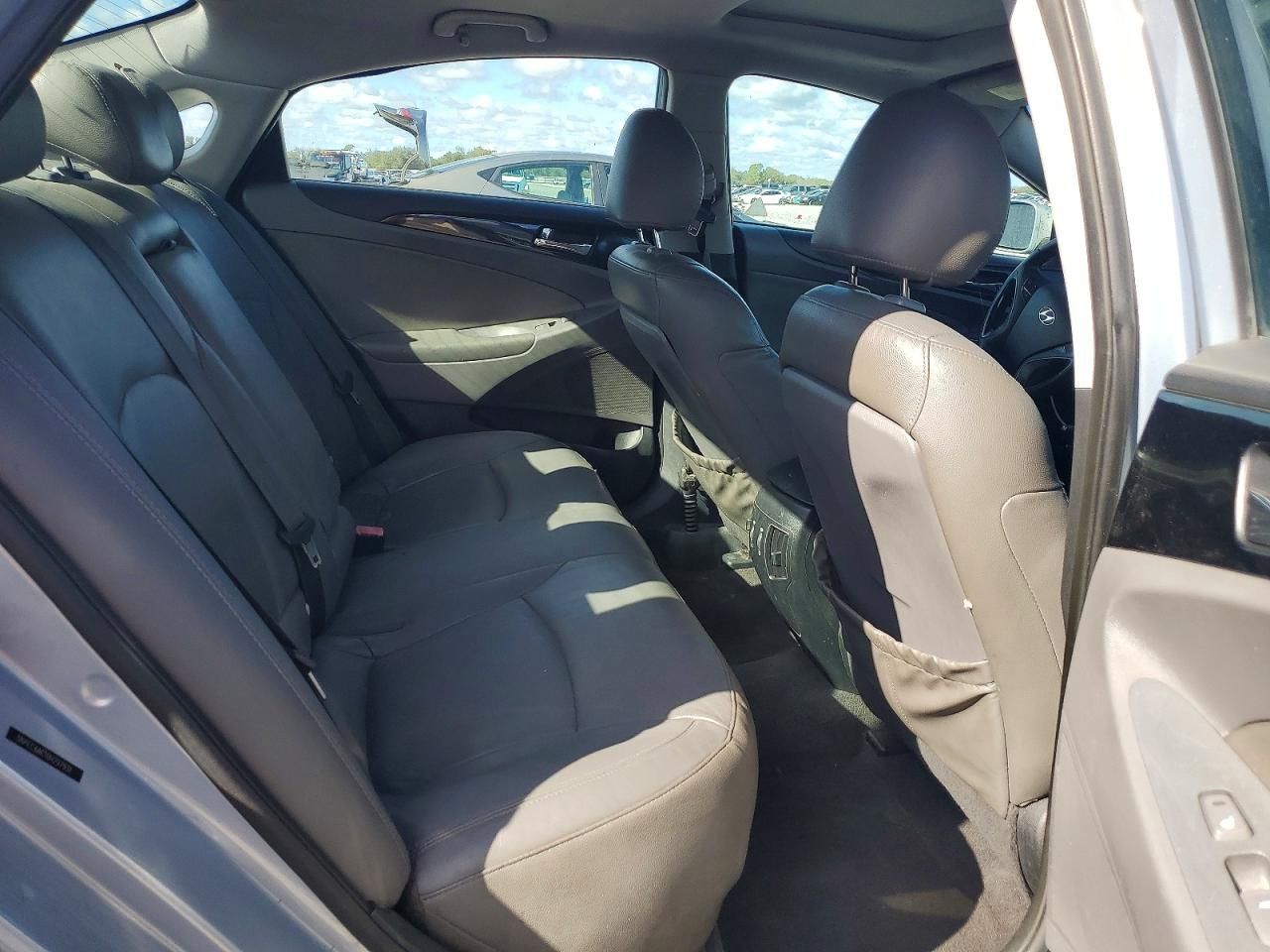 2011 Hyundai Sonata se