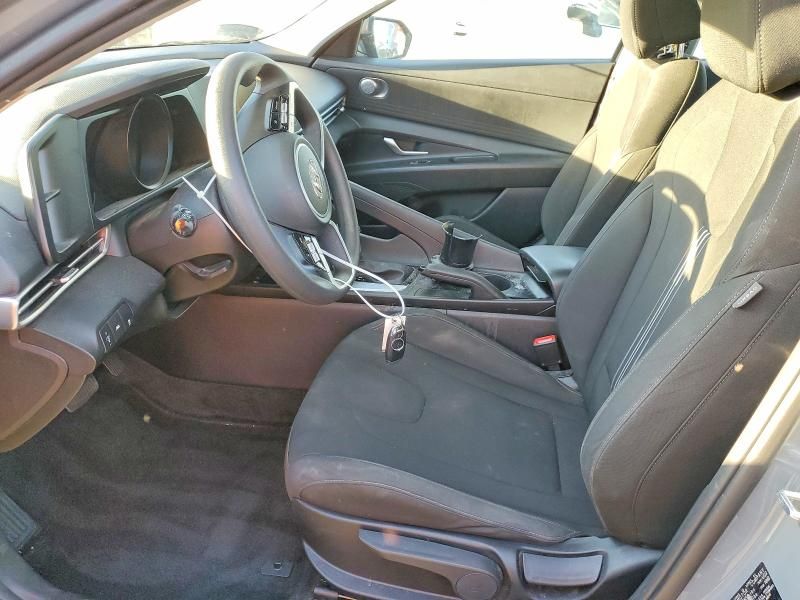 2022 Hyundai Elantra sel