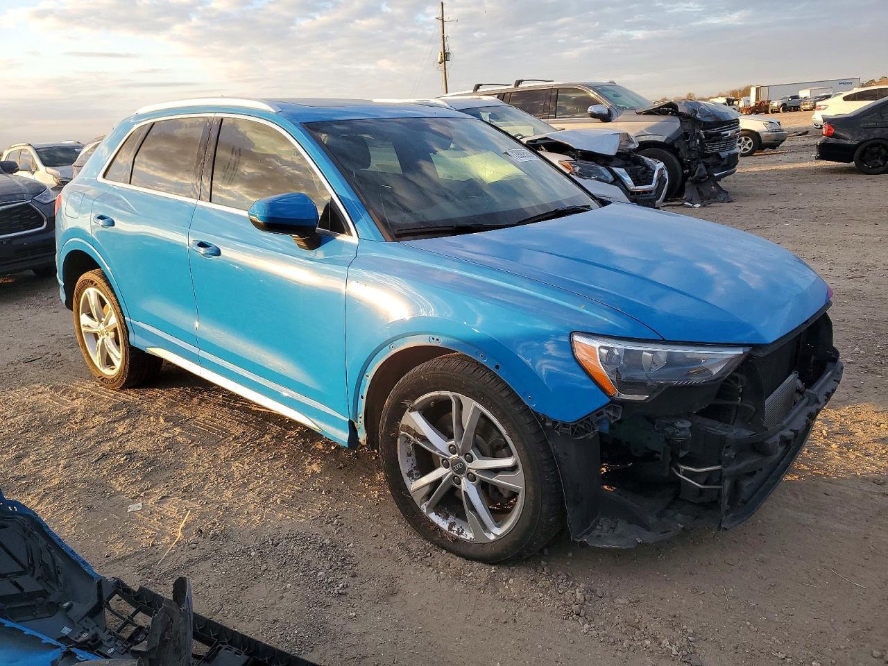 2020 Audi Q3 Premium s Line
