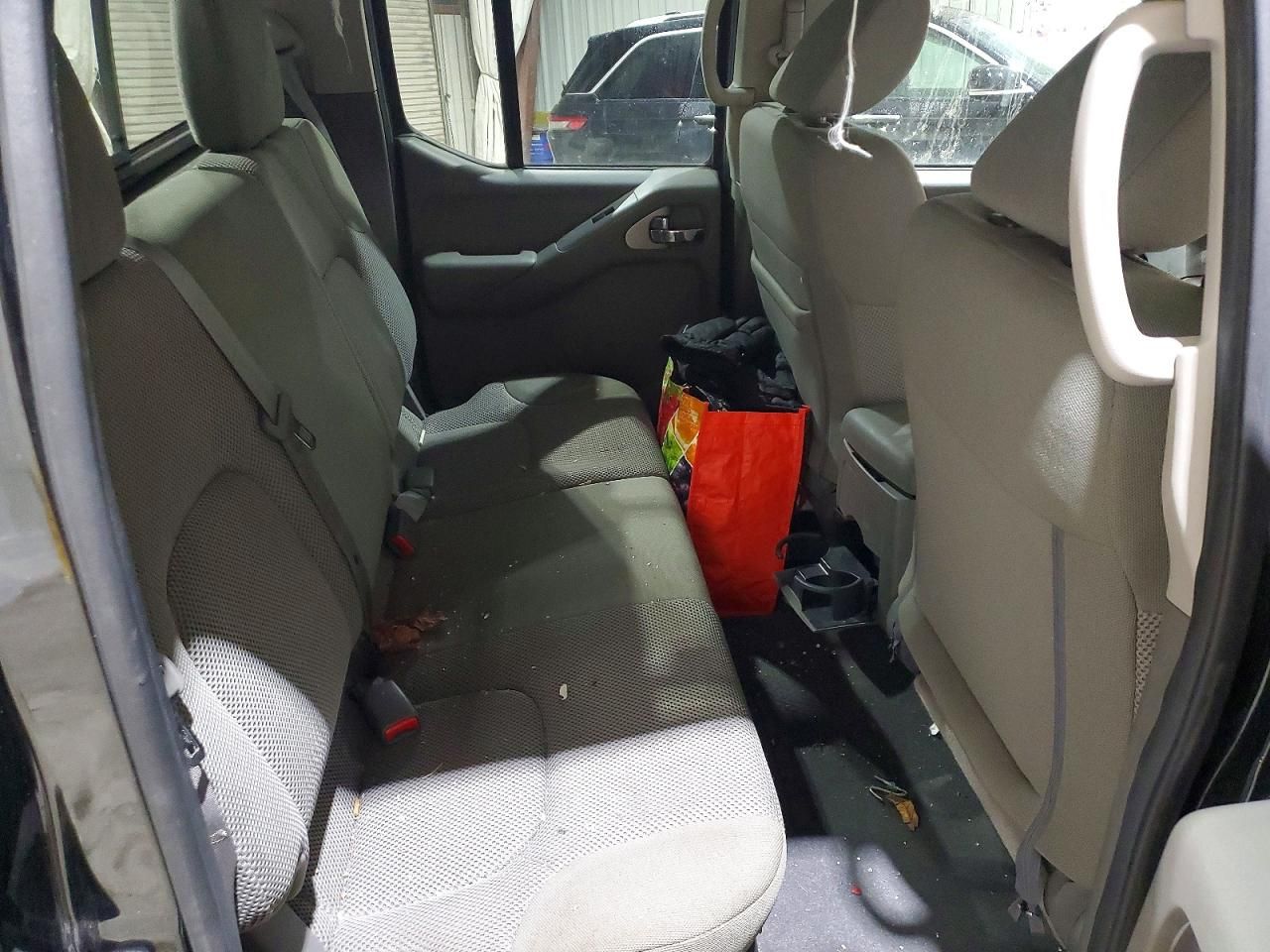 2019 Nissan Frontier s