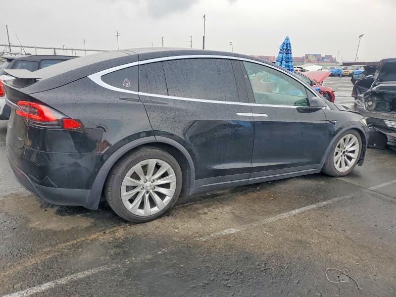 2017 Tesla Model x