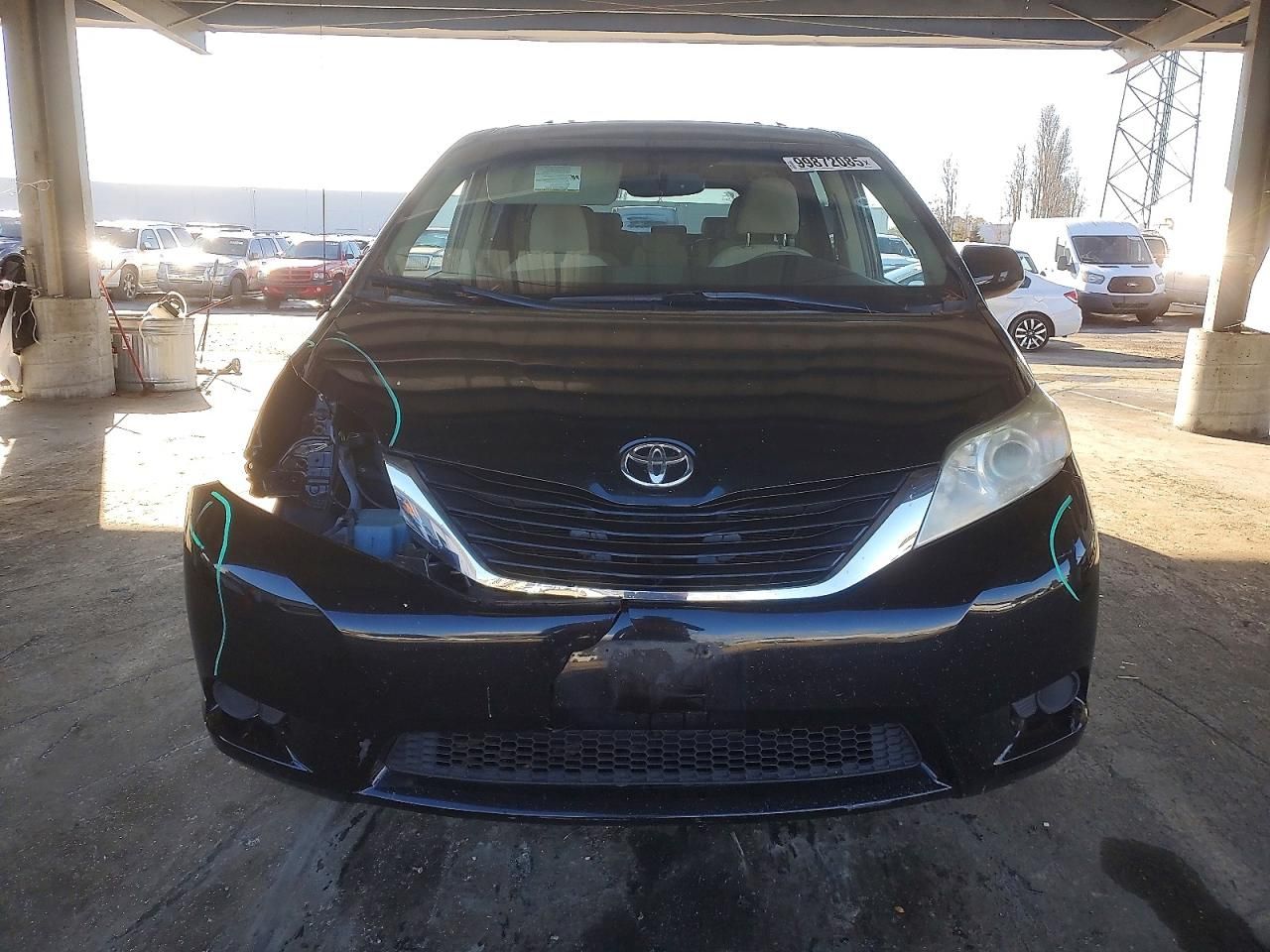 2013 Toyota Sienna le