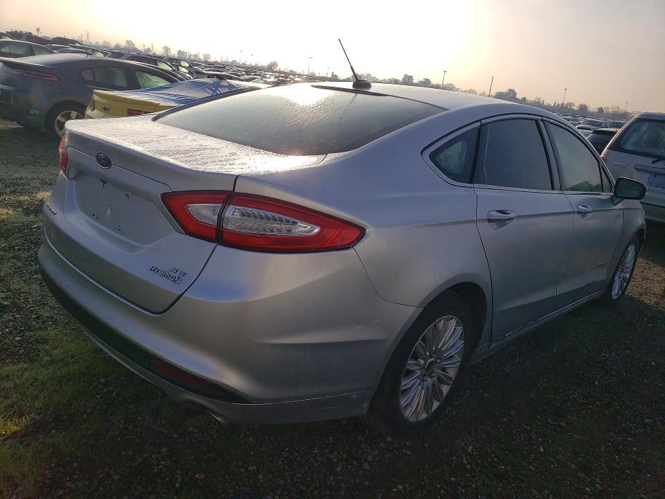 2013 Ford Fusion se Hybrid