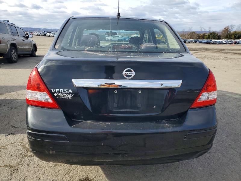 2009 Nissan Versa s
