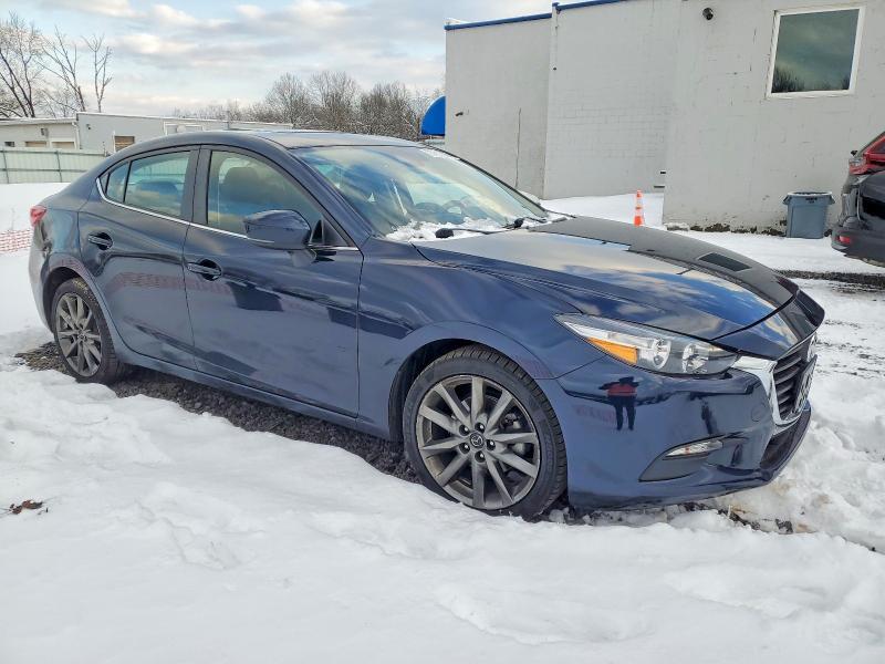 2018 Mazda 3 Touring