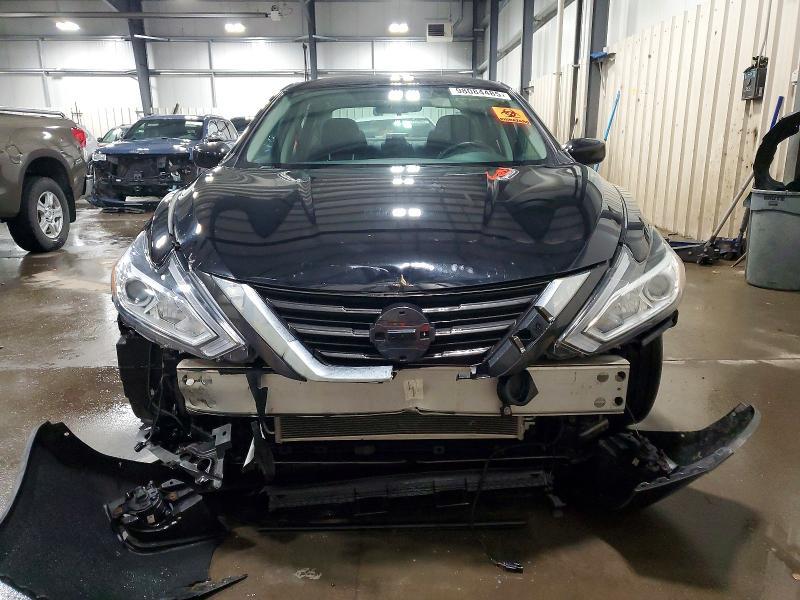 2016 Nissan Altima 2.5 sr