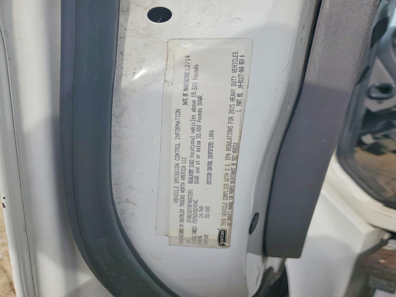 2015 Freightliner Business Class M2 BOX Truck