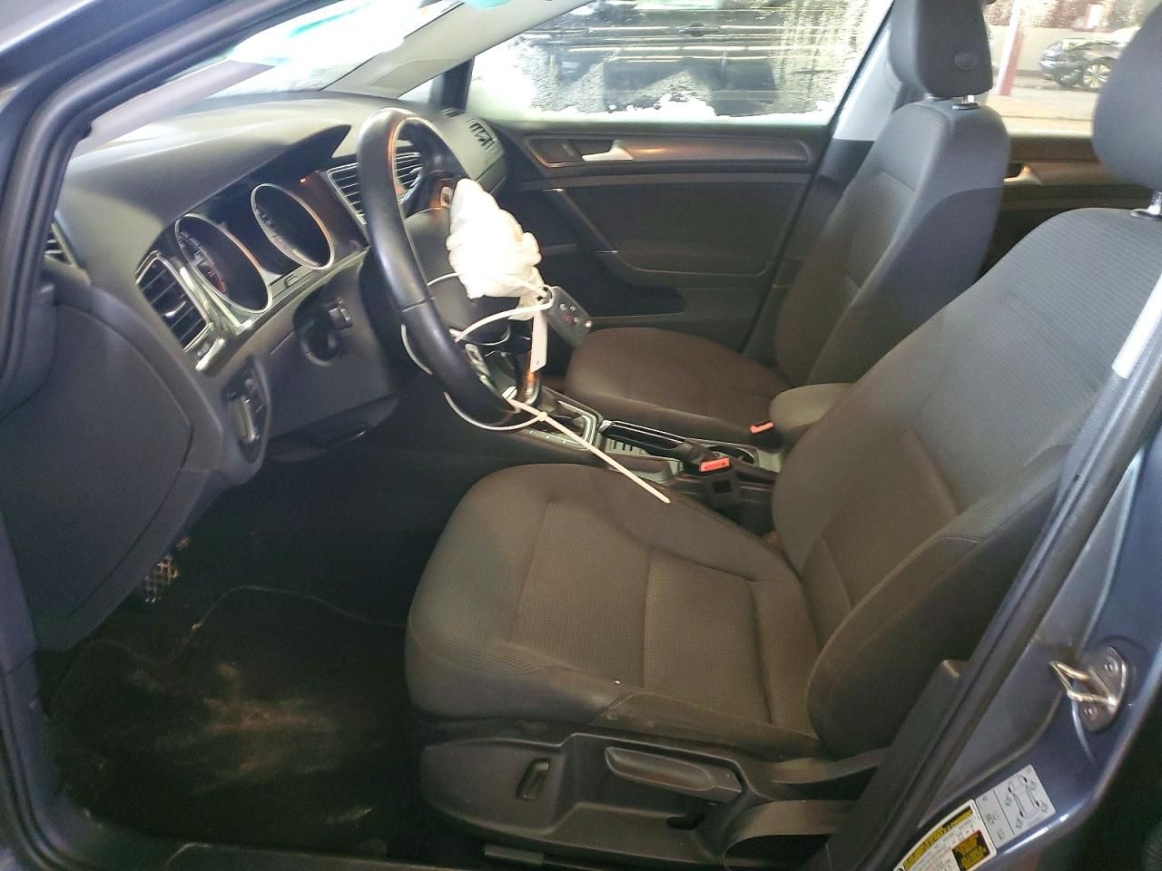 2019 Volkswagen Golf Sportwagen s