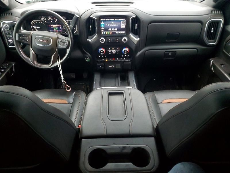 2021 GMC Sierra K1500 AT4