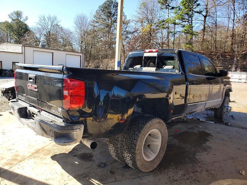 2018 GMC Sierra K3500 Denali