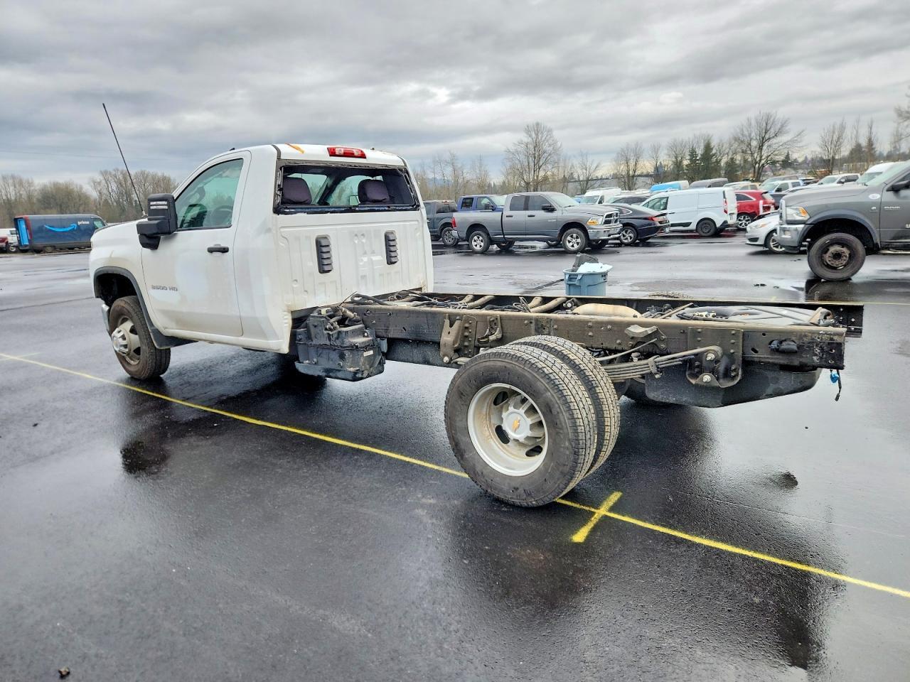 2025 Chevrolet Silverado HD Truck Cab AND Chassis