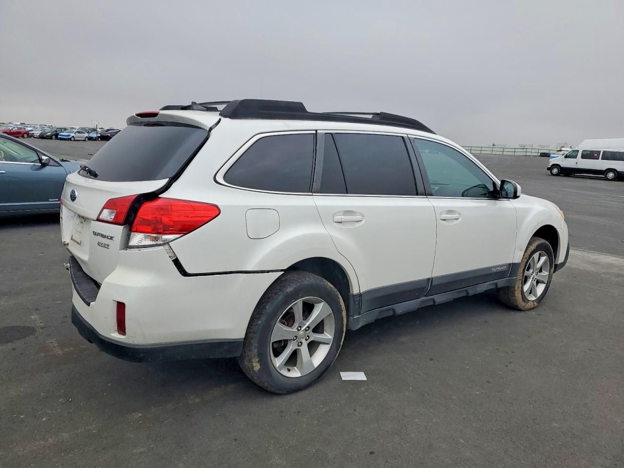 2013 Subaru Outback 2.5i Limited