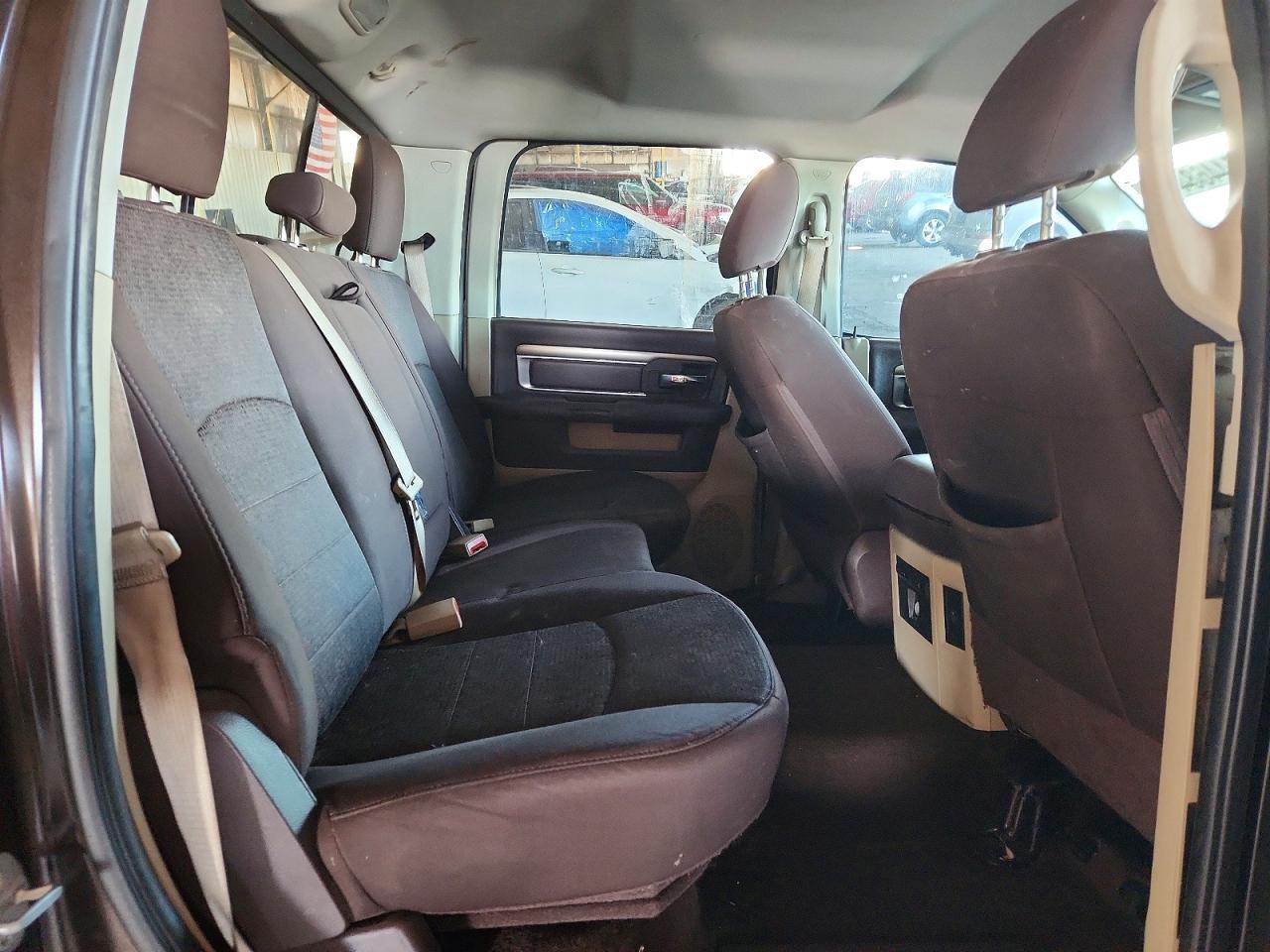 2016 Dodge Ram 1500 slt