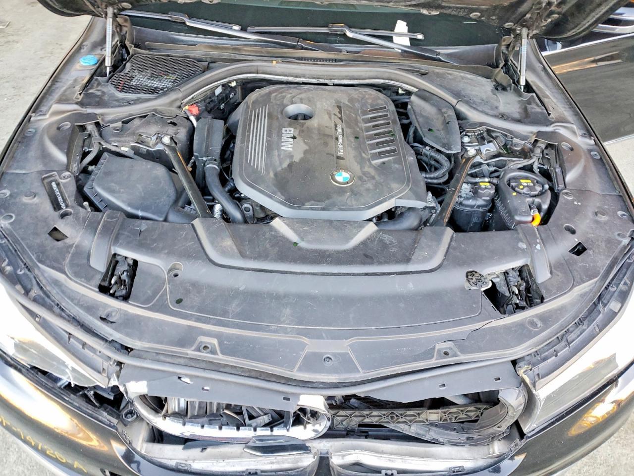 2016 BMW 740 i