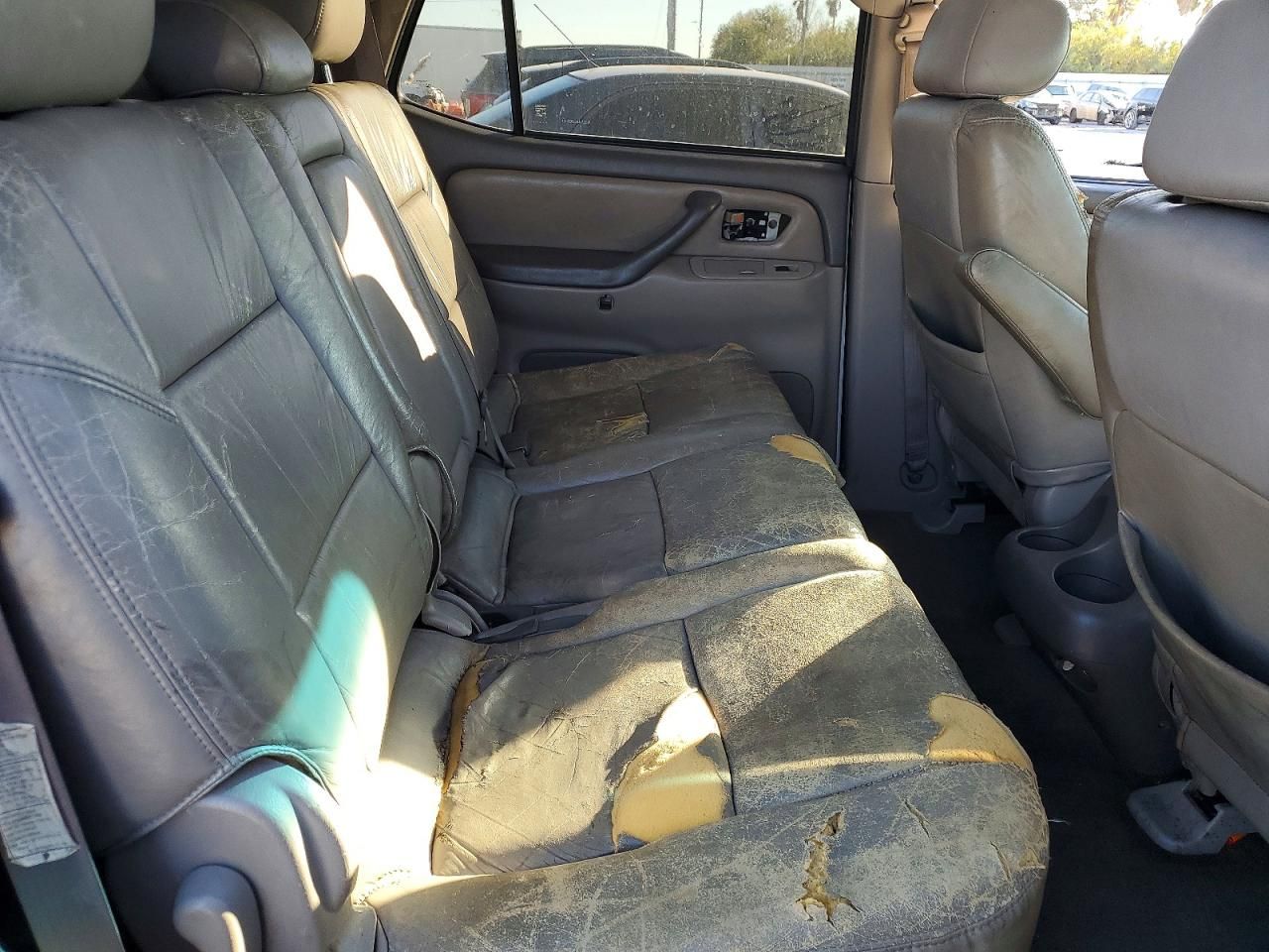 2001 Toyota Sequoia SR5