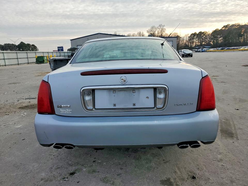 2004 Cadillac Deville