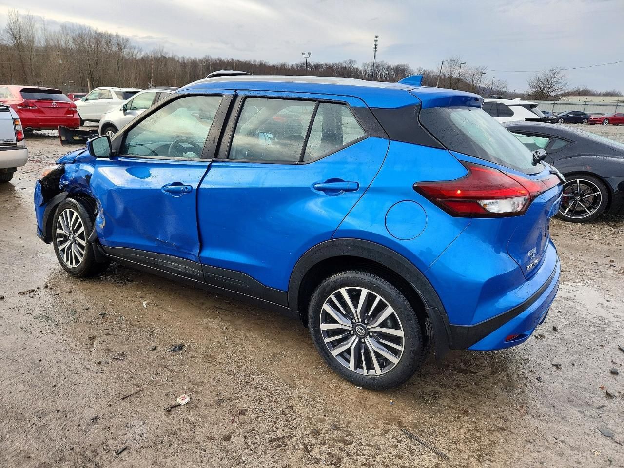 2021 Nissan Kicks sv