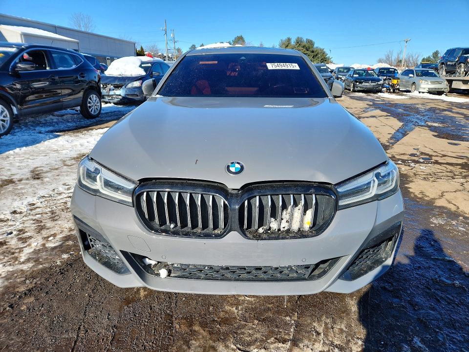 2022 BMW 540 xi