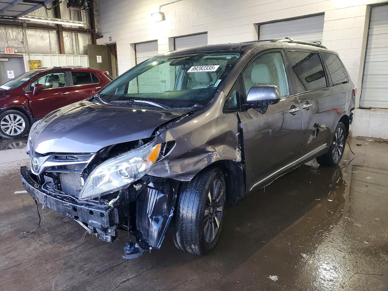 2019 Toyota Sienna xle