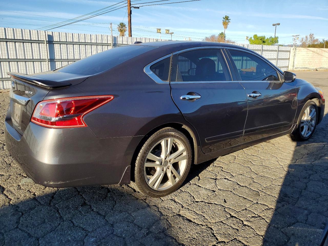 2013 Nissan Altima 3.5s
