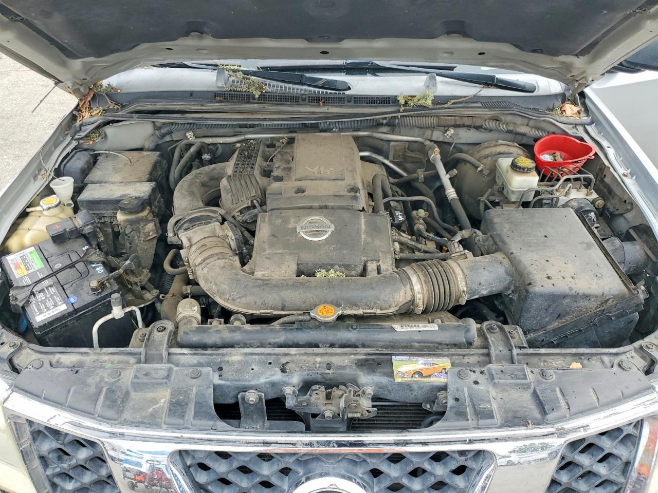 2006 Nissan Frontier Crew cab le