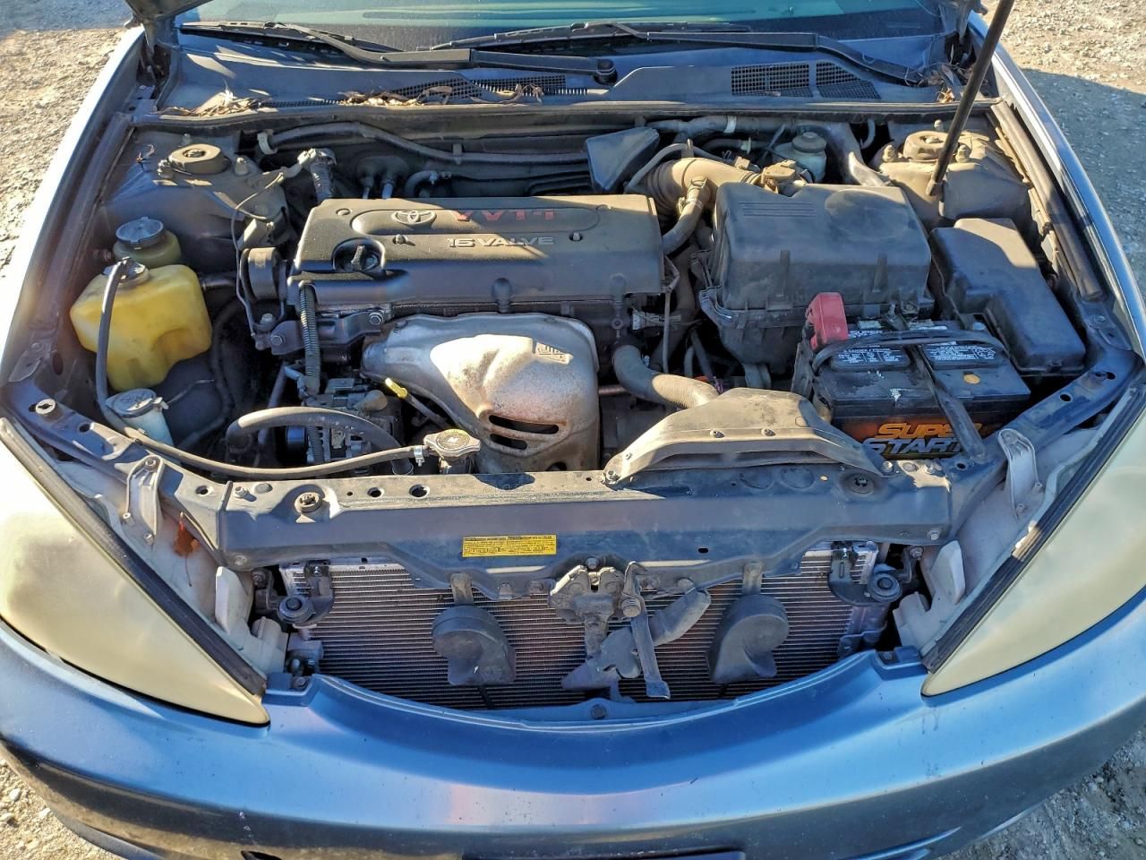 2004 Toyota Camry le