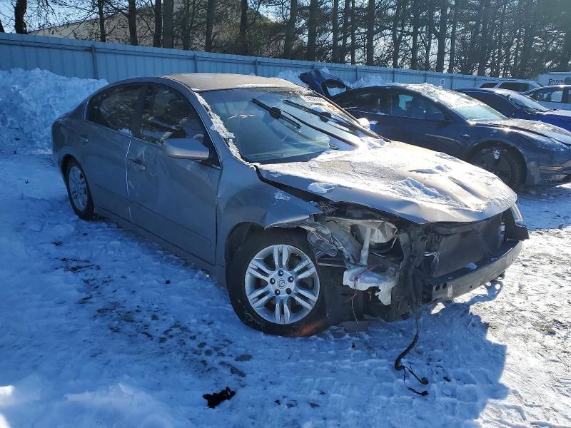 2011 Nissan Altima Base
