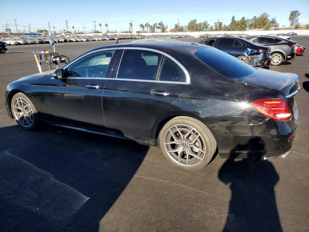 2017 Mercedes-Benz E 300