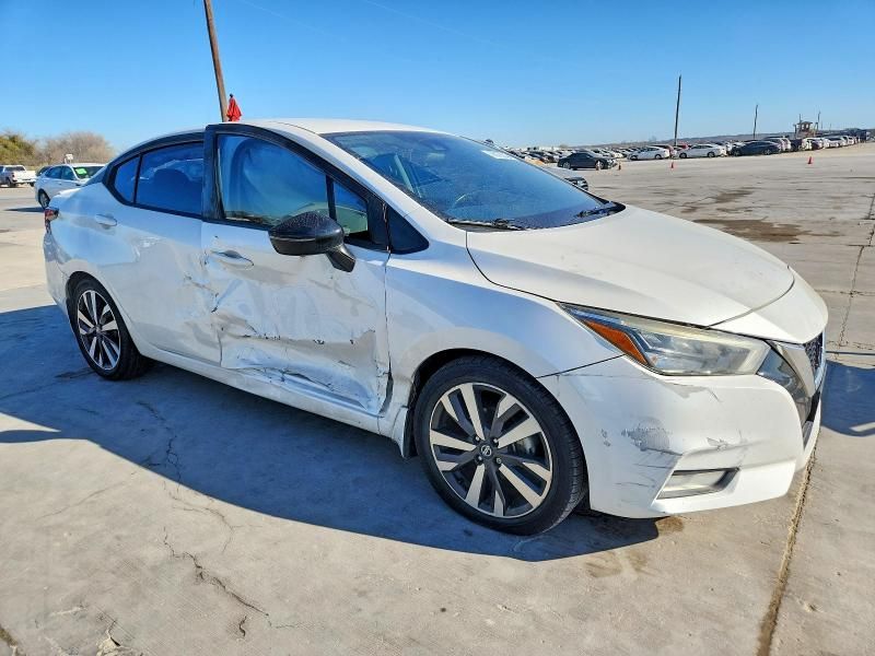 2020 Nissan Versa sr