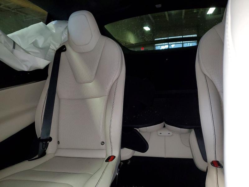 2025 Tesla Model x