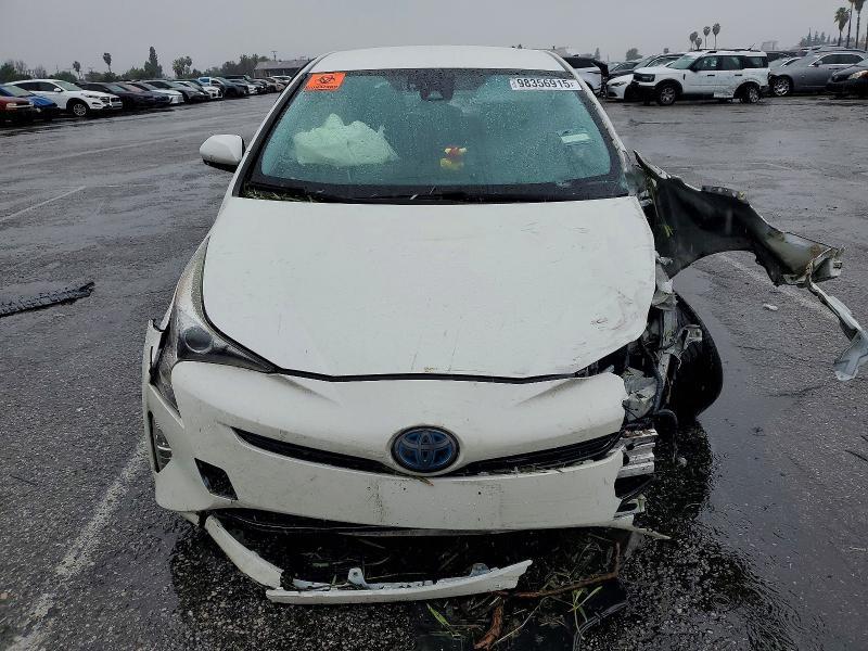 2016 Toyota Prius Three Touring