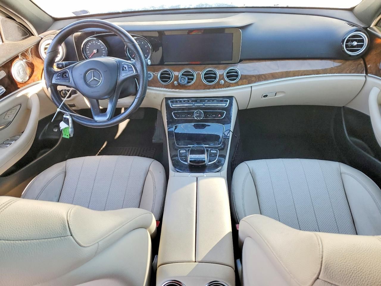 2017 Mercedes-Benz E 300 4matic