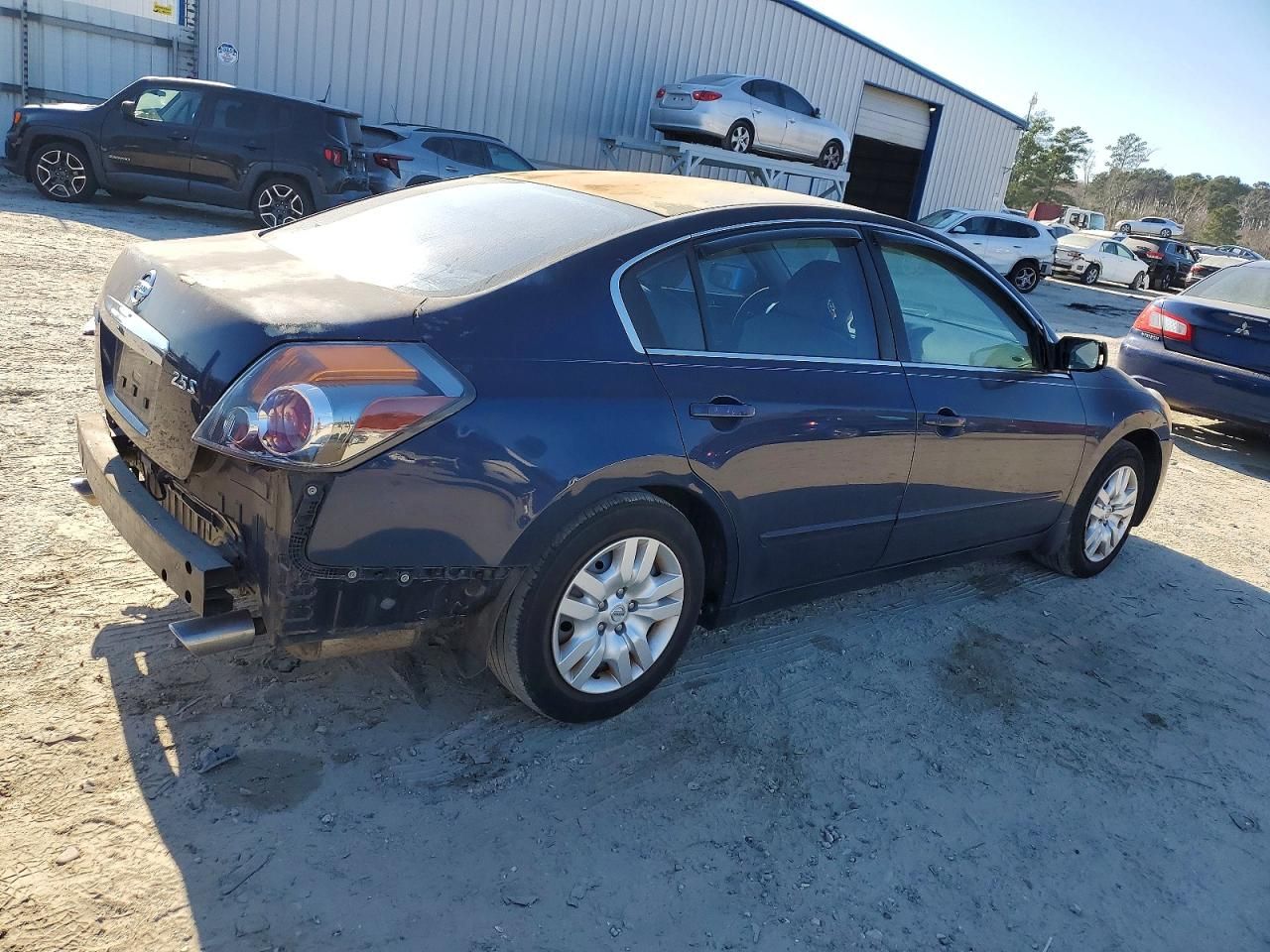 2010 Nissan Altima Base