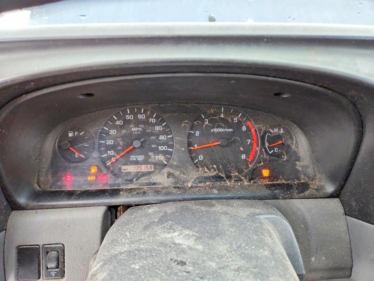 2000 Nissan Xterra xe