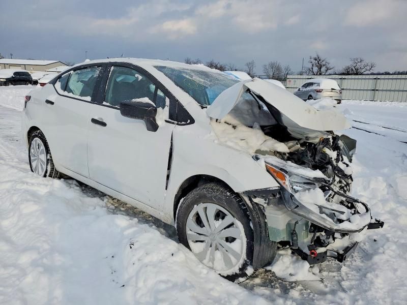 2024 Nissan Versa s