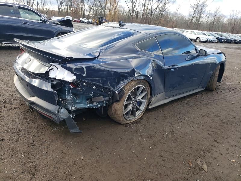 2024 Ford Mustang Dark Horse