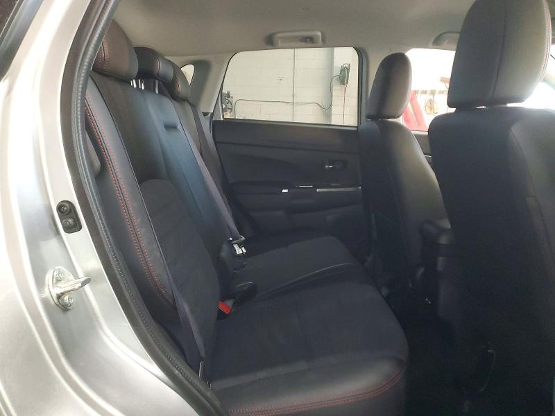 2026 Mitsubishi Outlander Sport S/se