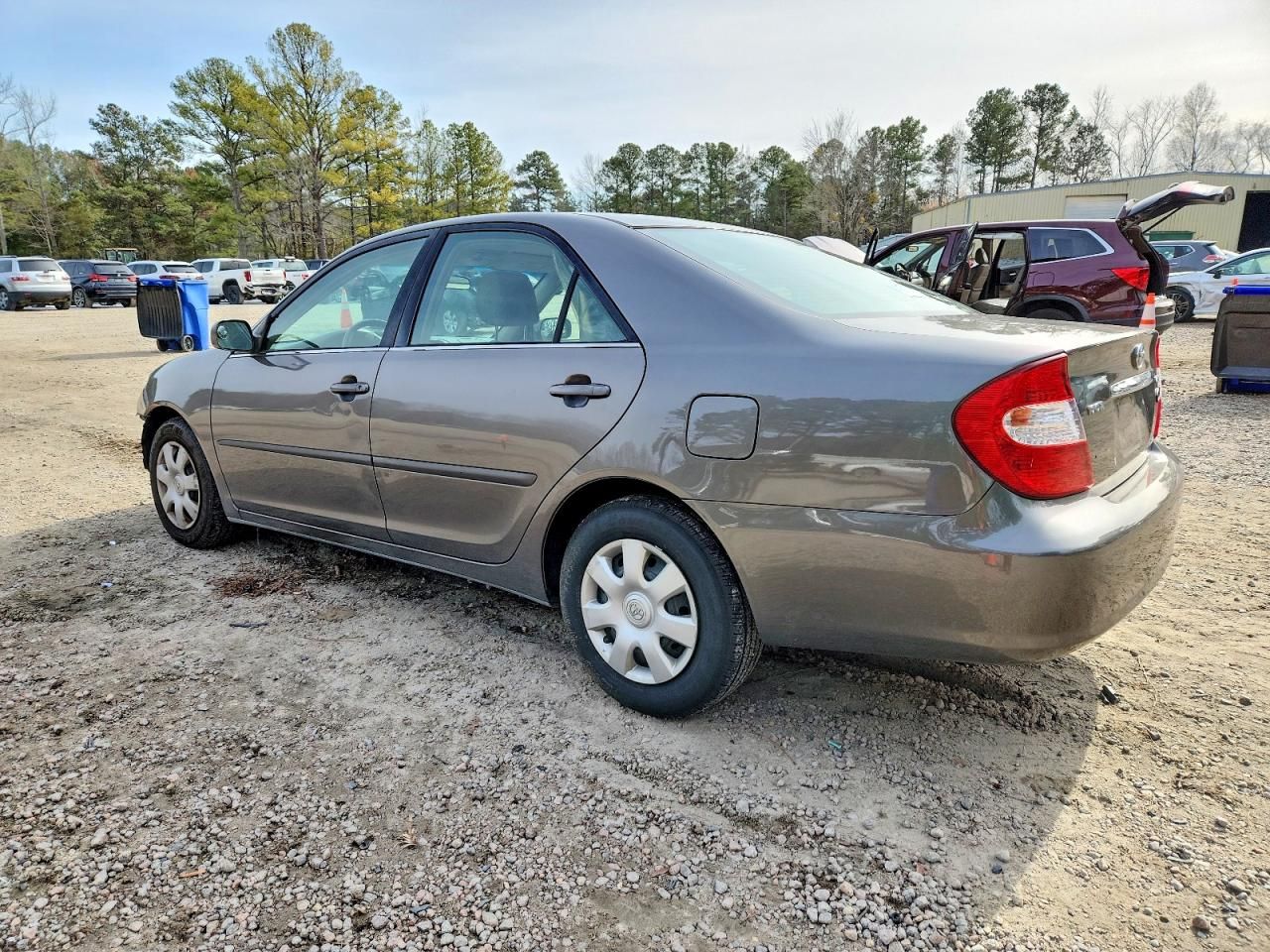 2004 Toyota Camry le