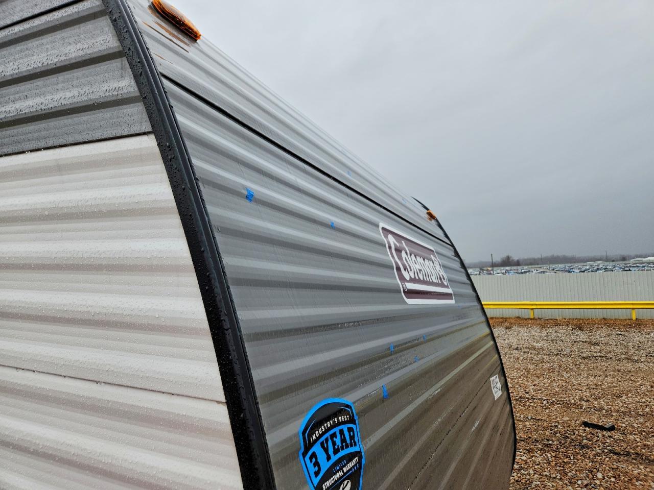 2024 Coleman Lantern lt